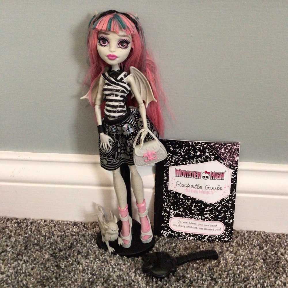 Rochelle Goyle Monster High Doll